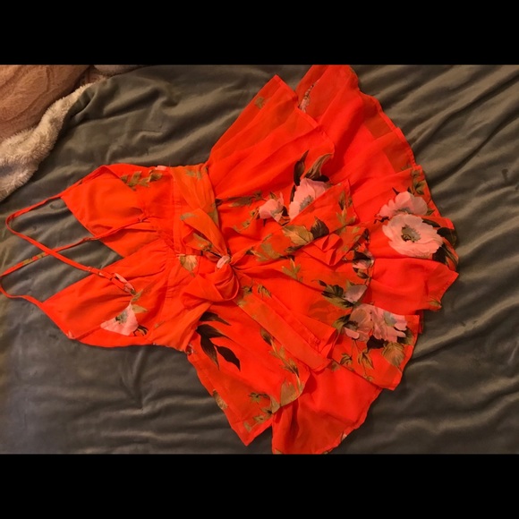 Selfie Leslie Maddox Romper - Picture 6 of 6